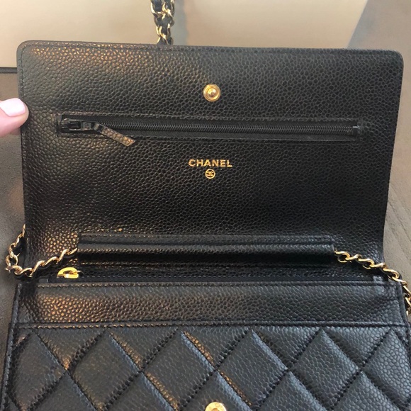 Chanel black caviar WOC GHW - Picture 4 of 8